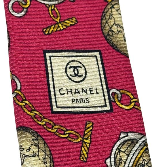 Chanel Globe Pattern Tie - Picture 12 of 16